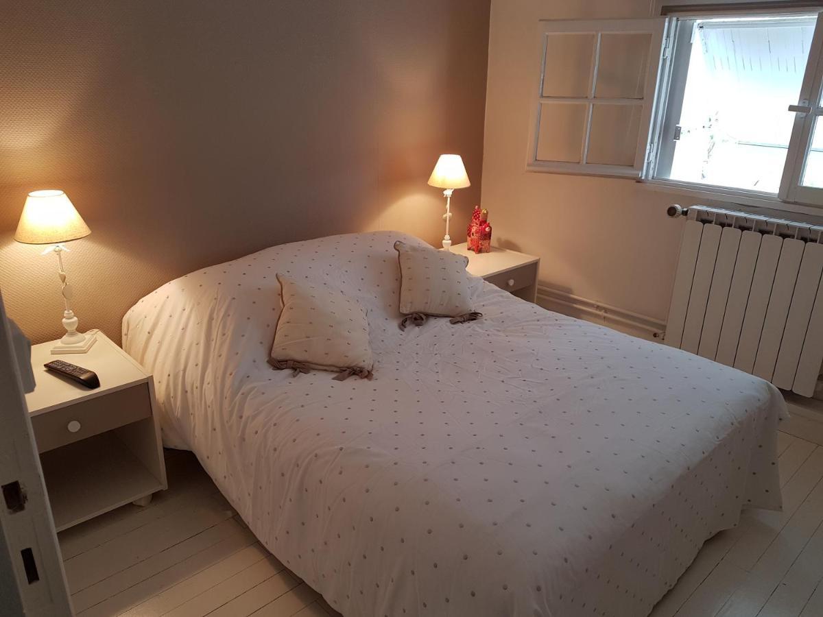 La petite maison - L'Ouche Charlot Maux Extérieur photo